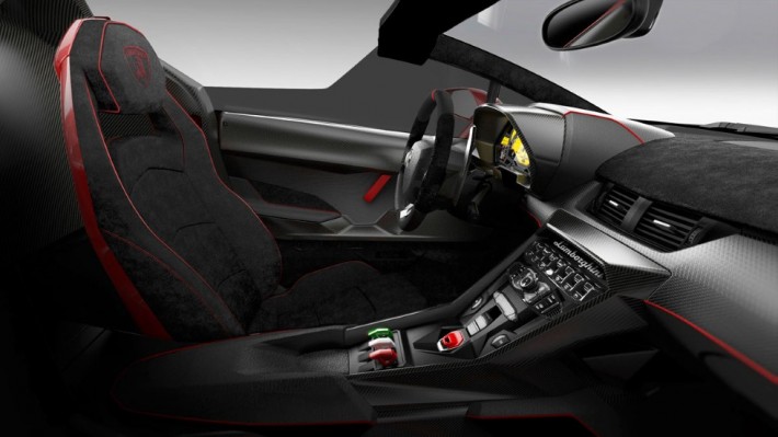 Global-images-2013-10-19-Lamborghini-Veneno-Roadster-08