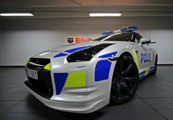 Nissan polis