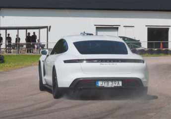Porsche Taycan test