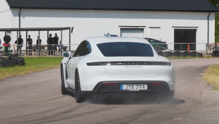 Porsche Taycan test