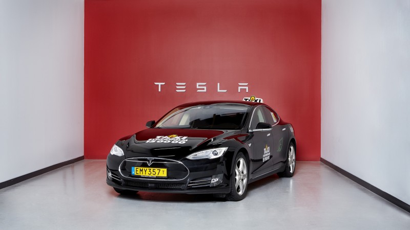 Taxi Tesla Model S Stockholm